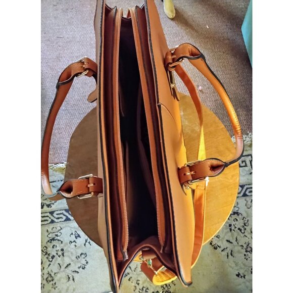 Large Brown Faux Leather Tote Bag With Dual Straps & Adjustable Shoulder Strap - Picture 6 of 10